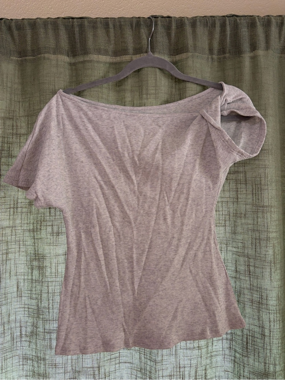 Women’s Off-Shoulder Grey Ribbed Top
